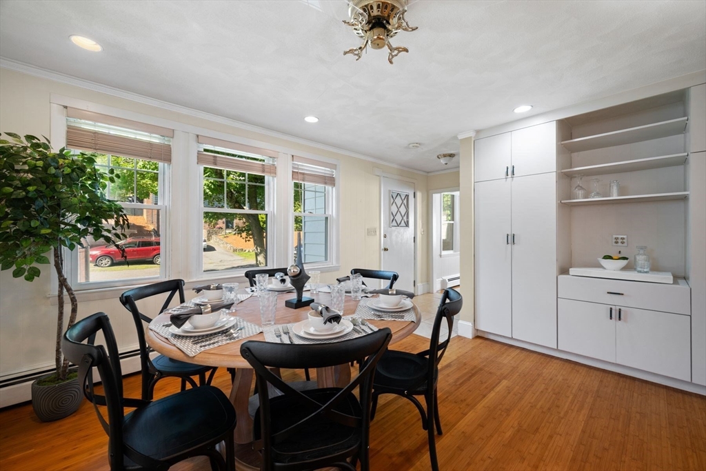 32 Pilgrim Road Marblehead, MA 01945 - Photo 15 of 38
