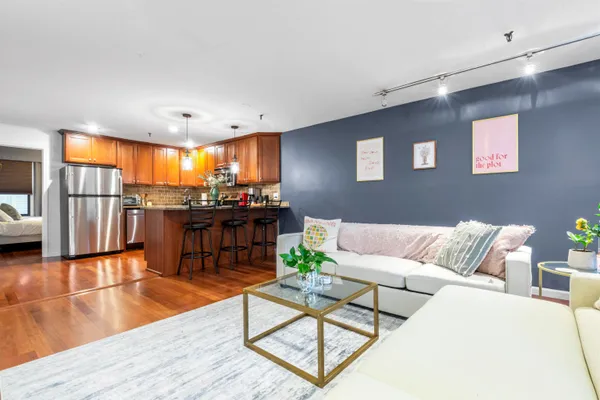 $4,000 | 84 Monroe Street, Hoboken, NJ 07030