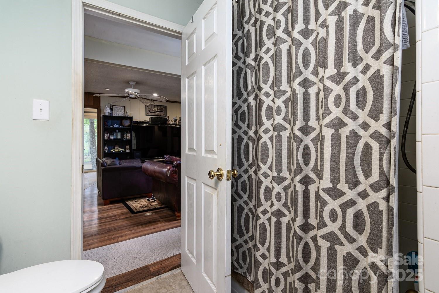 7101 Signer Road Charlotte, NC 28278 - Photo 17 of 29 Gallery Image 17