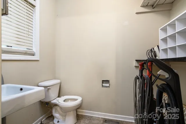 $525,000 | 7101 Signer Road, Charlotte, NC 28278