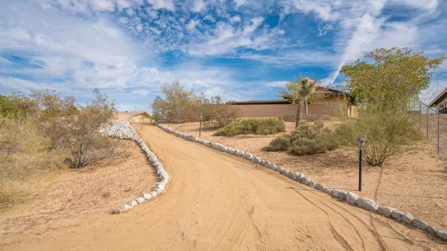 $519,000 | 7390 Camarilla Avenue, Yucca Valley, CA 92284