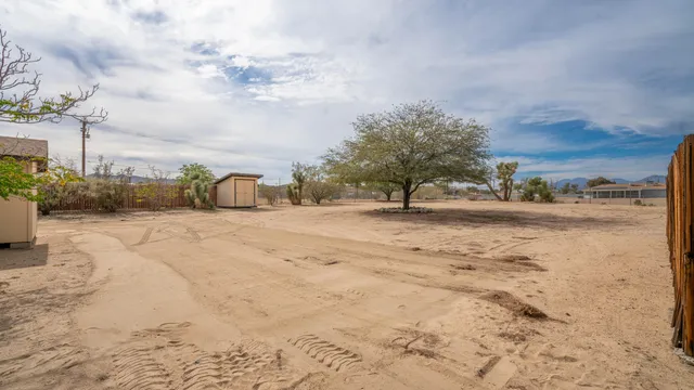 $519,000 | 7390 Camarilla Avenue, Yucca Valley, CA 92284