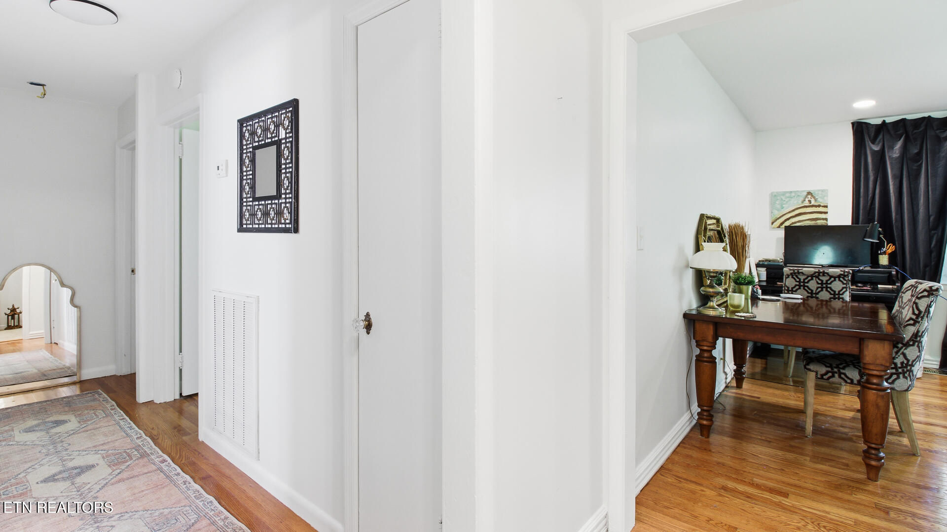 4721 Sunset Road West Knoxville, TN 37914 - Photo 8 of 47 Foyer