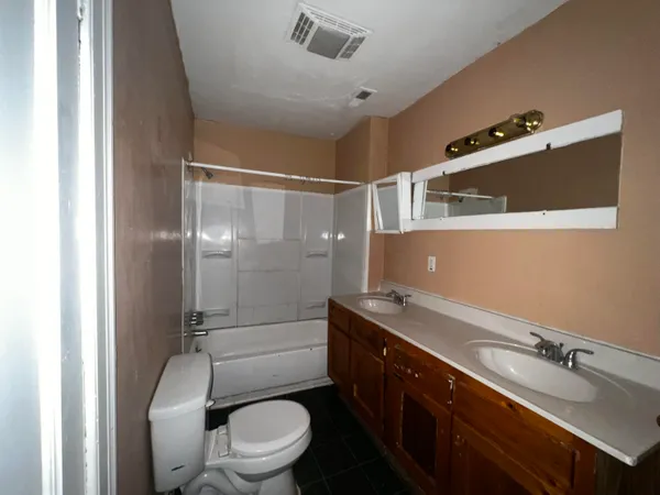 $190,000 | 914 Bullitt Avenue Southeast, Roanoke, VA 24013