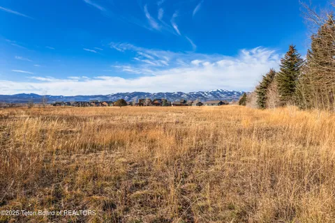 $229,000 | 82 Desert Fox Lane, Victor, ID 83455