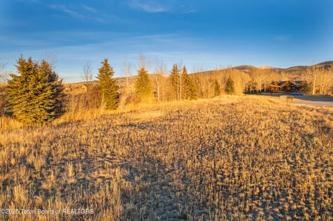 $229,000 | 82 Desert Fox Lane, Victor, ID 83455