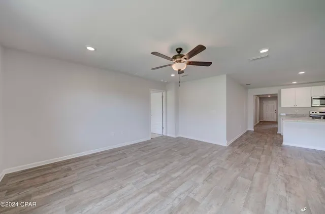 $2,100 | 7177 Ellie B Drive, Panama City, FL 32404