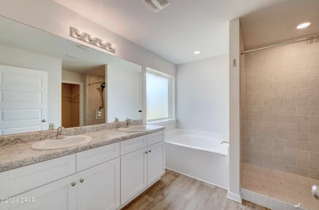 $2,100 | 7177 Ellie B Drive, Panama City, FL 32404