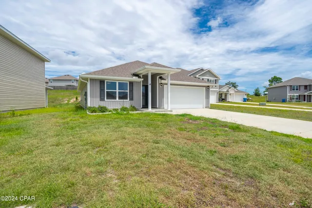 $2,100 | 7177 Ellie B Drive, Panama City, FL 32404