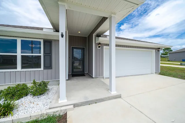 $2,100 | 7177 Ellie B Drive, Panama City, FL 32404