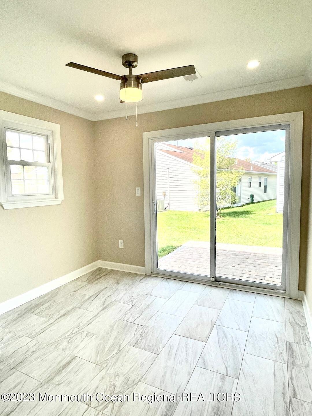 9 Ivy Ridge Close, Unit 1000 Freehold, NJ 07728 - Photo 14 of 31 9 IVY NEW KIT 7