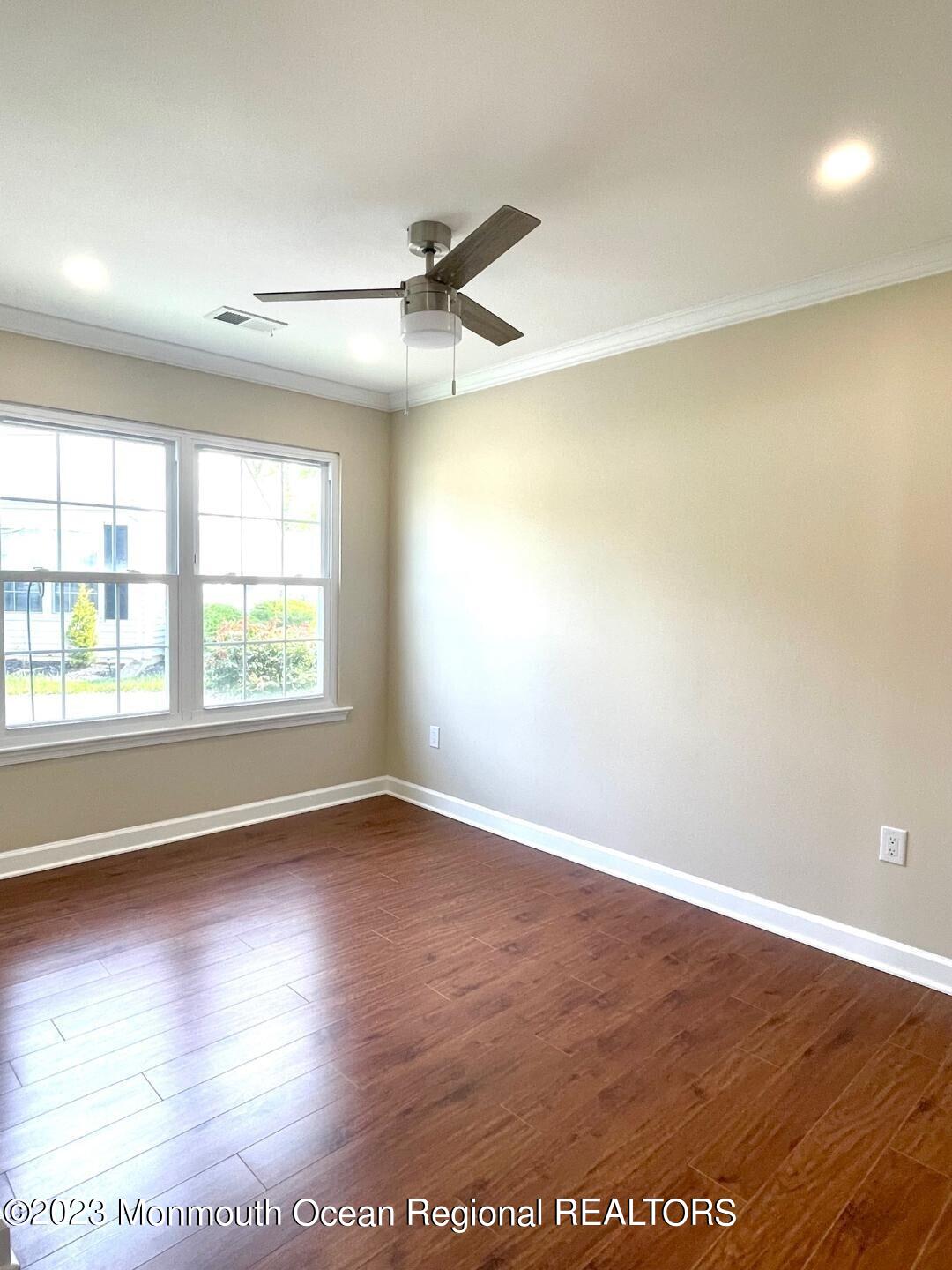 9 Ivy Ridge Close, Unit 1000 Freehold, NJ 07728 - Photo 16 of 31 9 IVY NEW BDM