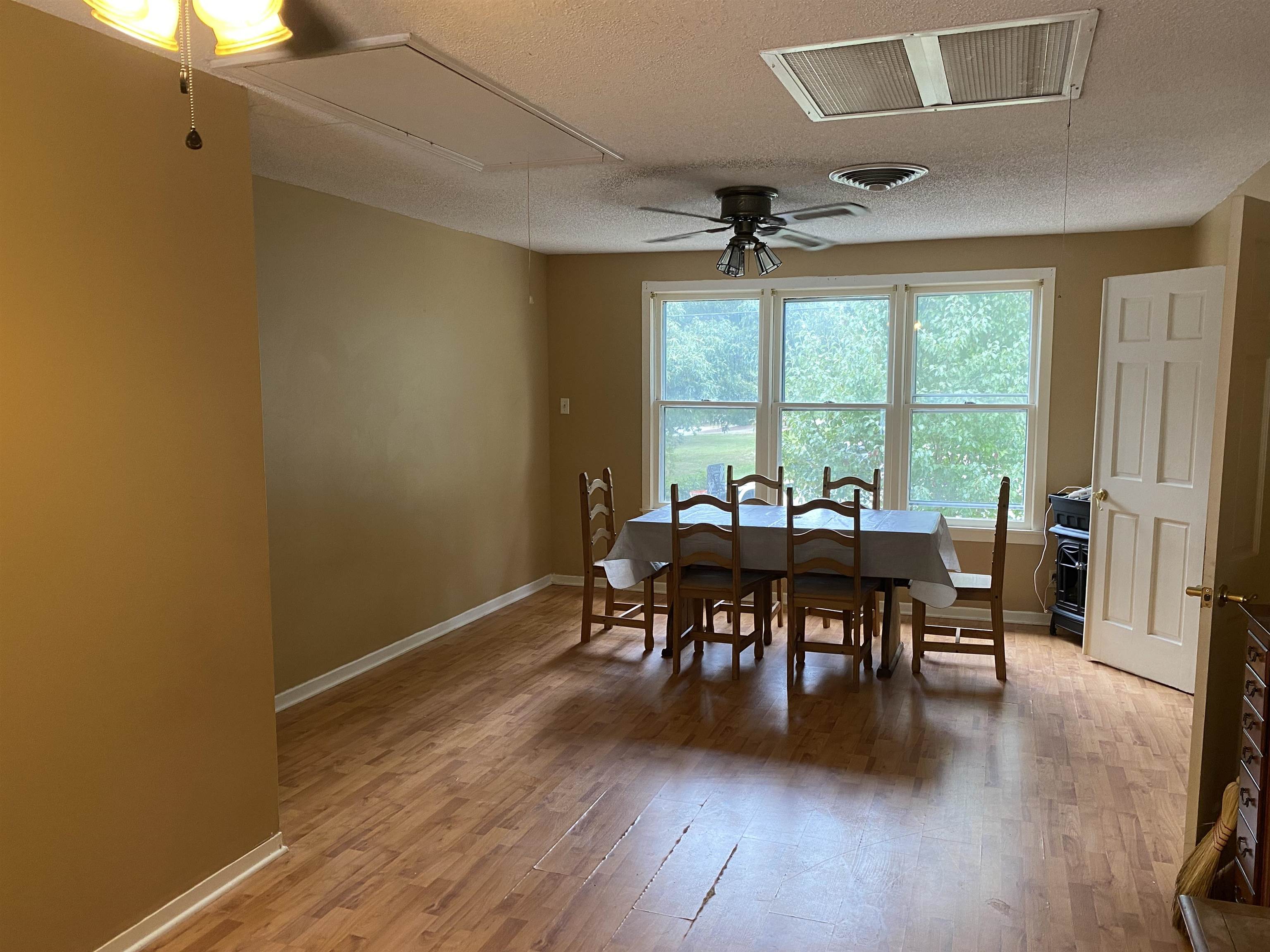 285 Community Road Cowpens, SC 29330 - Photo 15 of 28