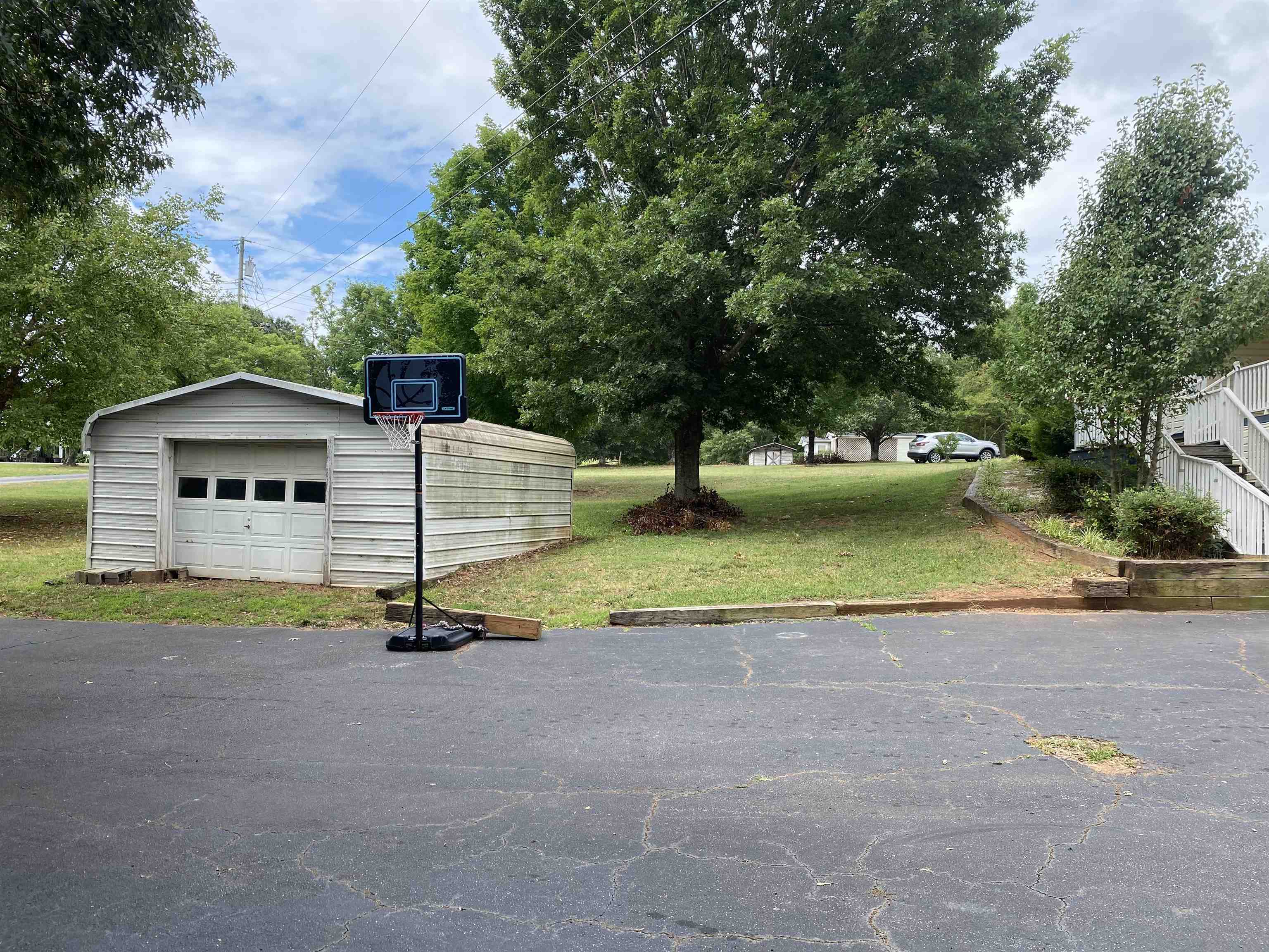 285 Community Road Cowpens, SC 29330 - Photo 27 of 28