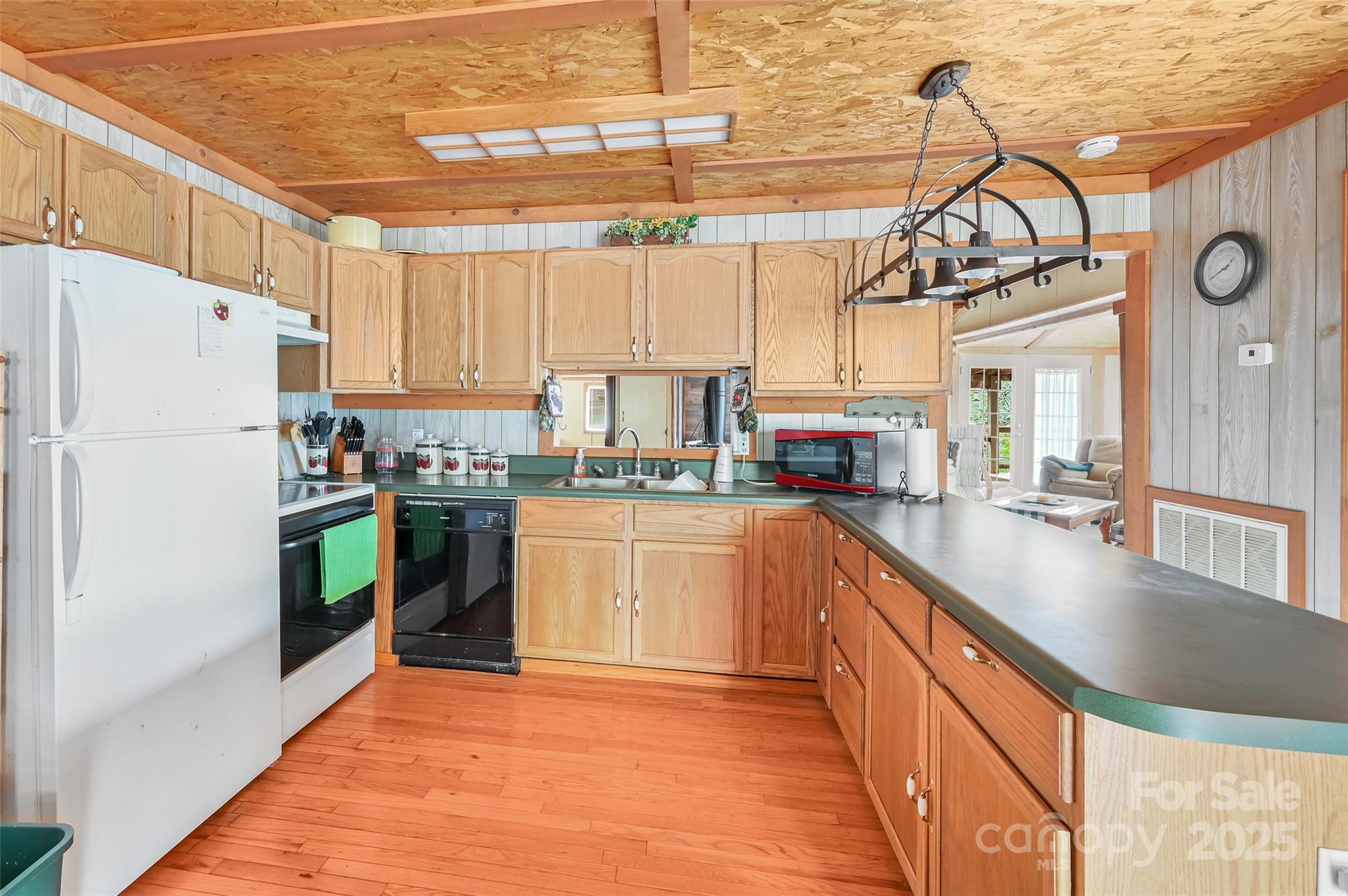 193 Oak Ridge Road Hendersonville, NC 28792 - Photo 7 of 27 Gallery Image 7