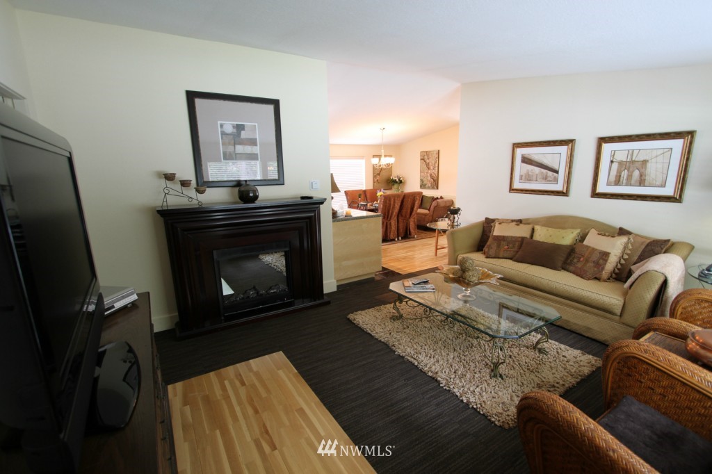 574 Boundary Bay Road Point Roberts, WA 98281 - Photo 3 of 20