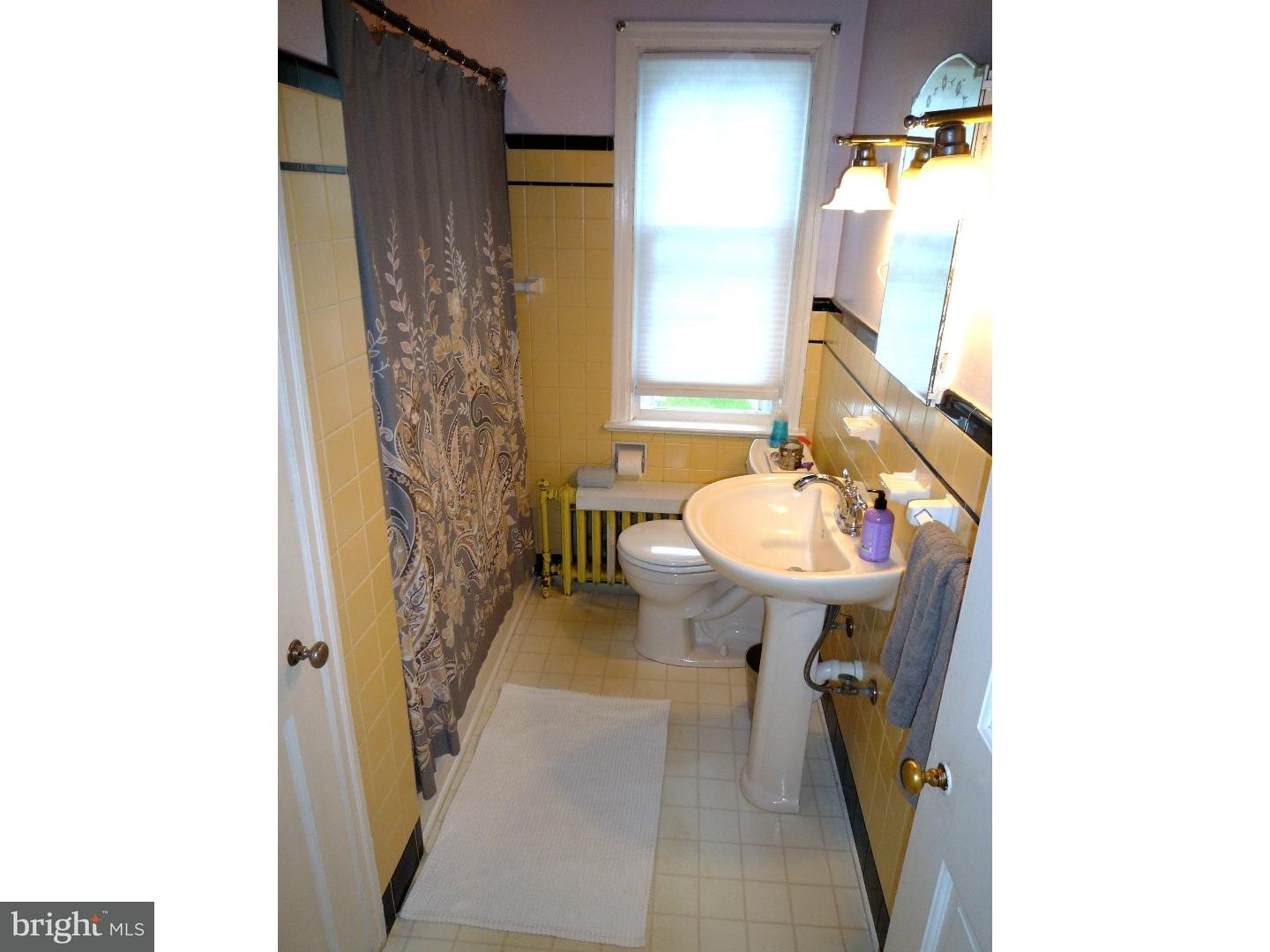 1001 Rodman Road Wilmington, DE 19809 - Photo 17 of 25 Bathroom