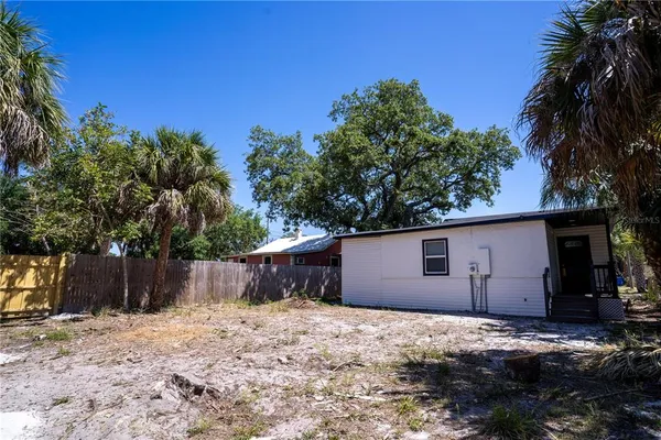 $2,995 | 4029 13th Avenue South, St. Petersburg, FL 33711