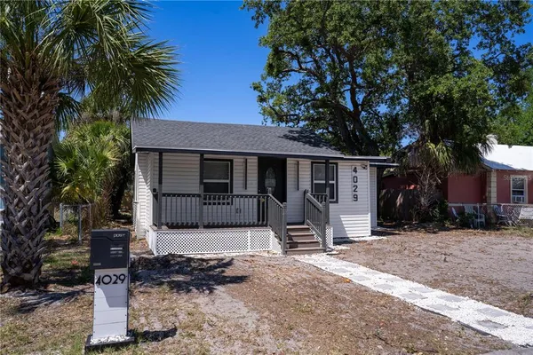 $2,995 | 4029 13th Avenue South, St. Petersburg, FL 33711