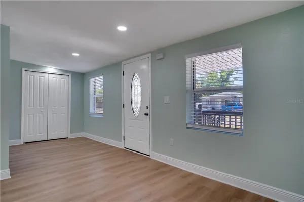 $2,995 | 4029 13th Avenue South, St. Petersburg, FL 33711