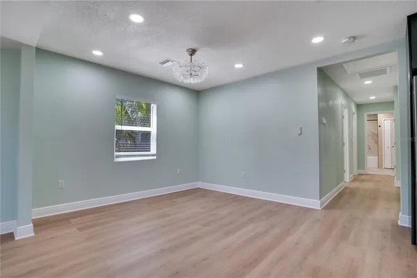$2,995 | 4029 13th Avenue South, St. Petersburg, FL 33711
