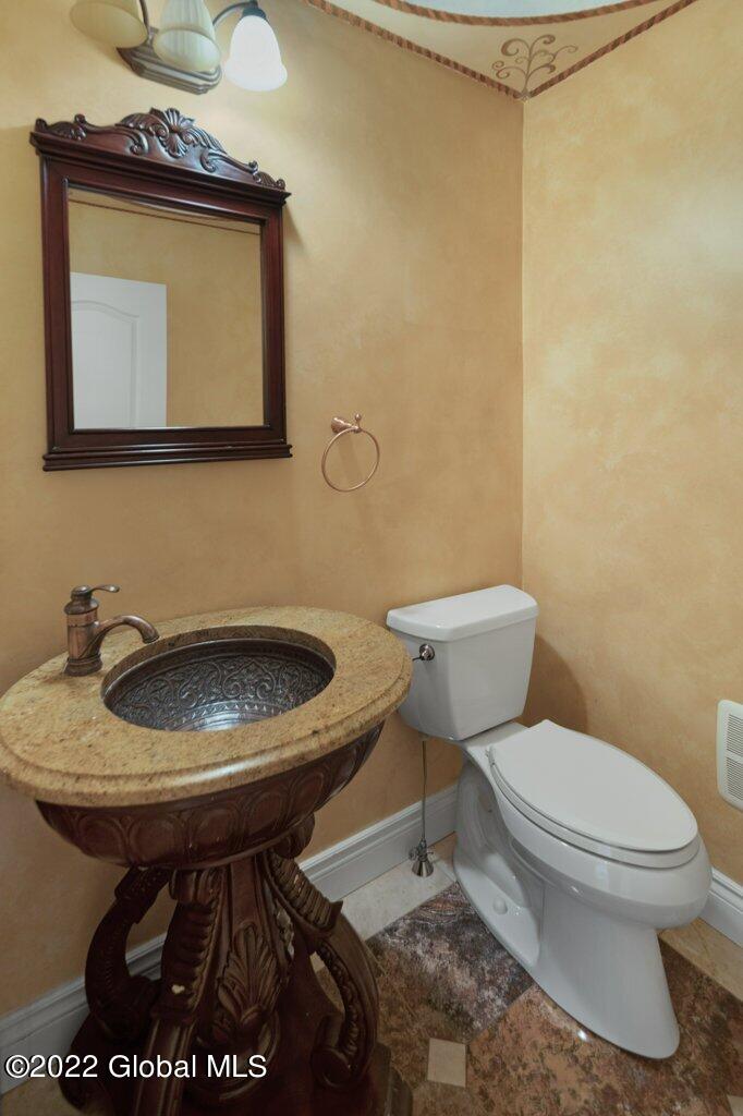 281 Grange Road Troy, NY 12180 - Photo 16 of 48 main floor 11