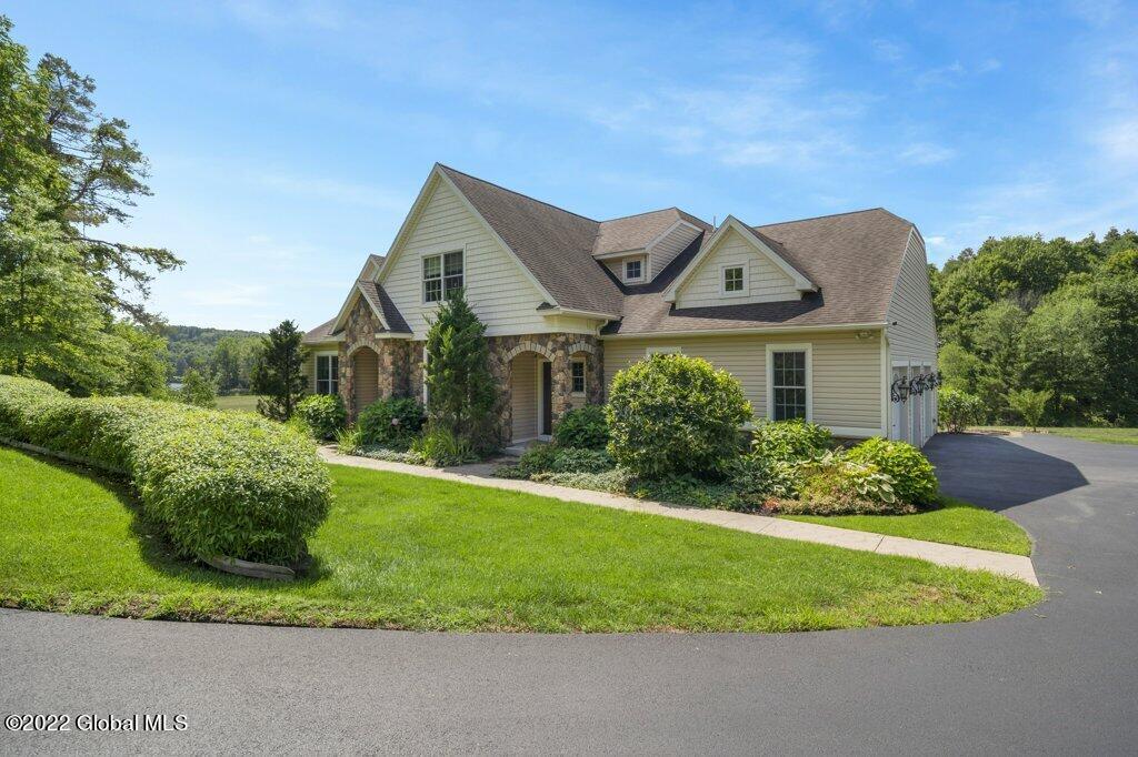 281 Grange Road Troy, NY 12180 - Photo 4 of 48 front 3