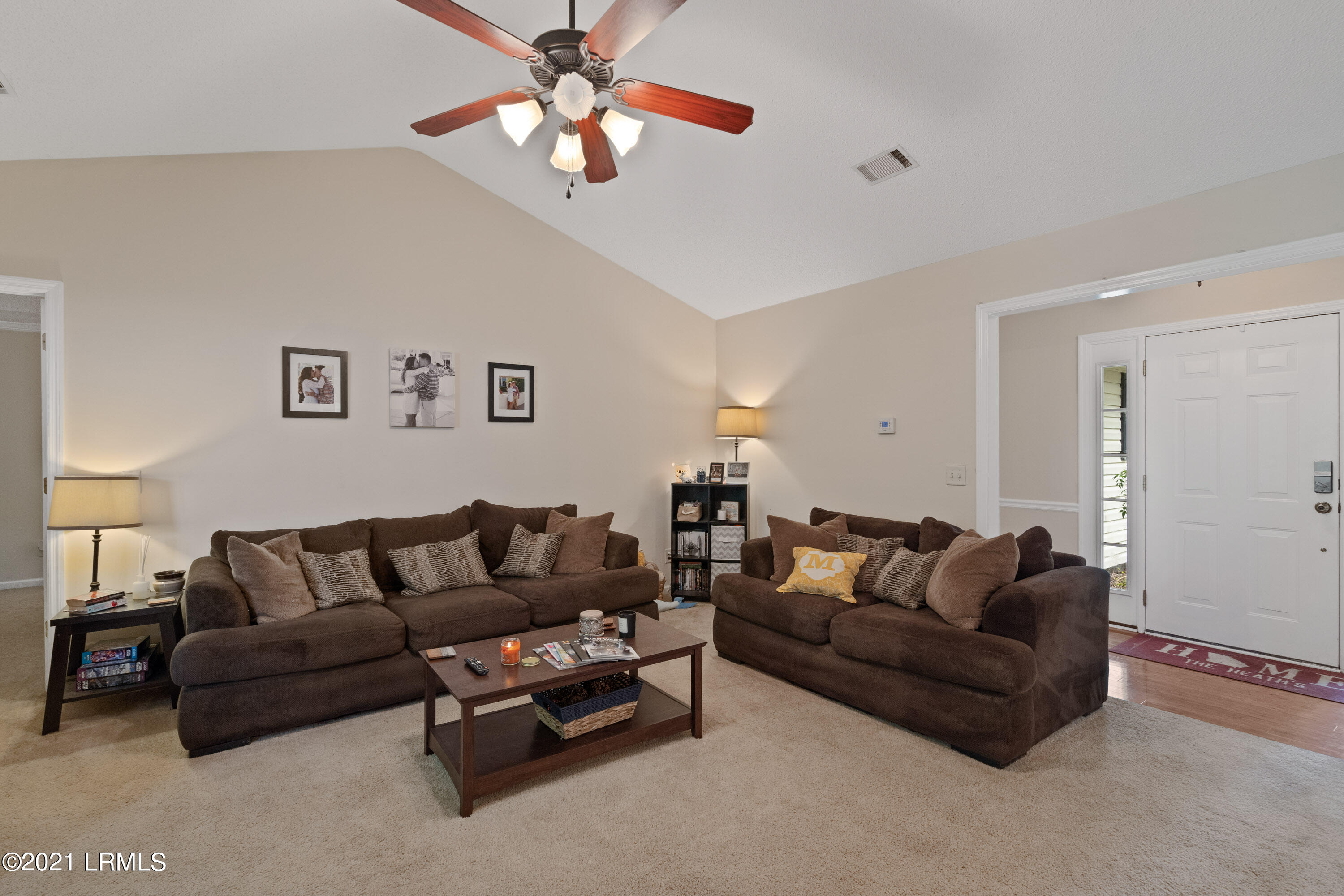 697 Sams Point Road Beaufort, SC 29907 - Photo 5 of 28 DSC07273