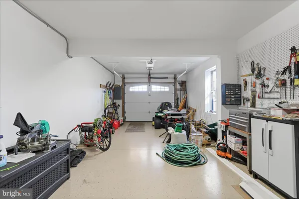 $890,000 | 1464 Highfield Court, Chambersburg, PA 17202