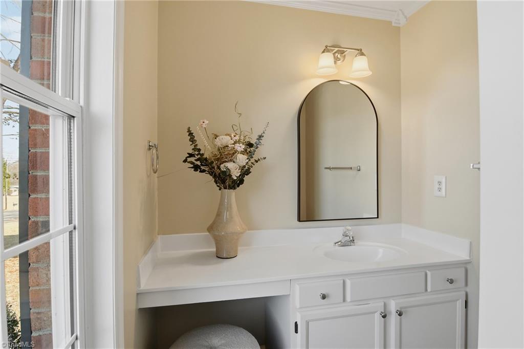 5965 Bethania Tobaccoville Road Pfafftown, NC 27040 - Photo 17 of 31