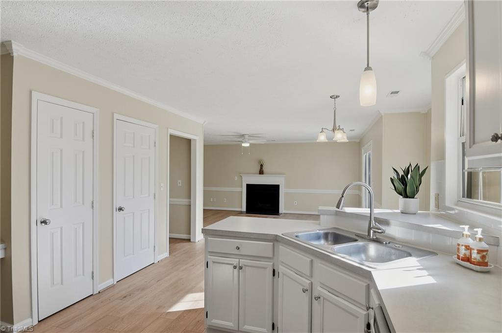 5965 Bethania Tobaccoville Road Pfafftown, NC 27040 - Photo 5 of 31