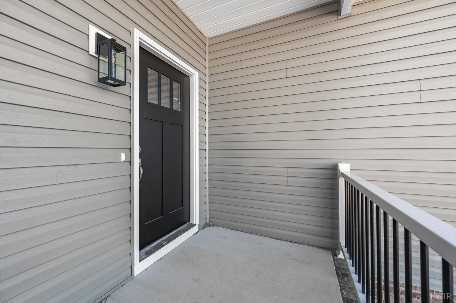 1720 Oak Rdg Road Appomattox, VA 24522 - Photo 8 of 53 a view of front door and porch