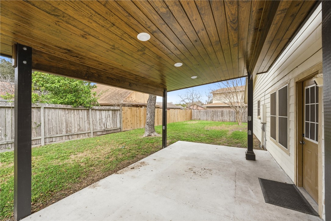 7010 Powderhorn Court Corpus Christi, TX 78413 - Photo 19 of 20