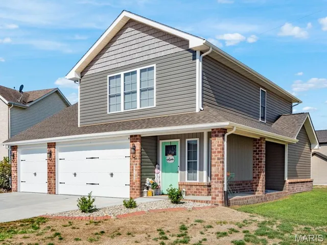 $337,000 | 3713 Justine Drive, Granite City, IL 62040