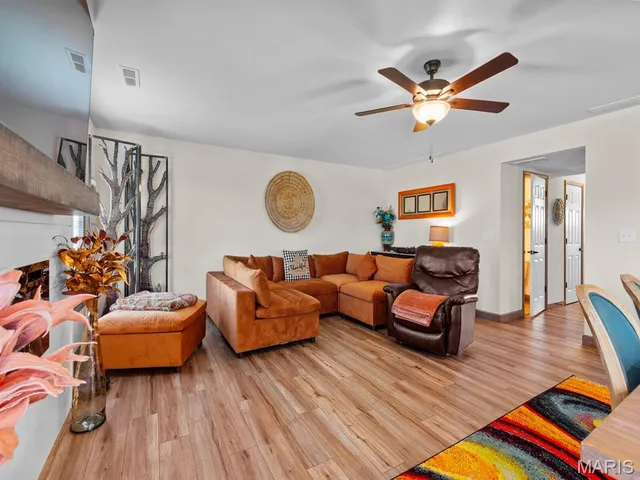 $337,000 | 3713 Justine Drive, Granite City, IL 62040