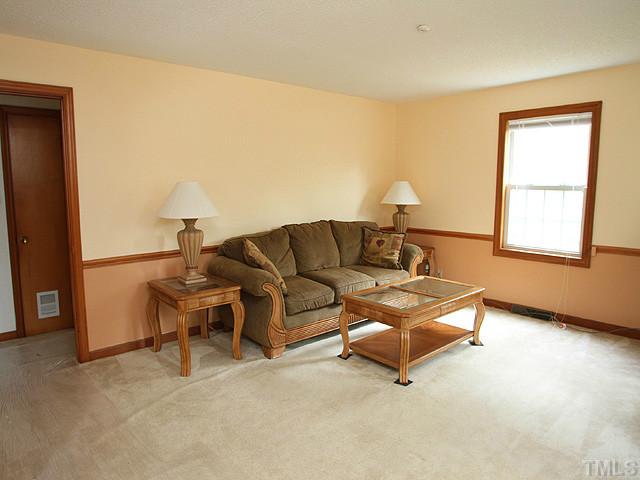 625 Erwin Road Durham, NC 27707 - Photo 4 of 12 Gallery Image 4