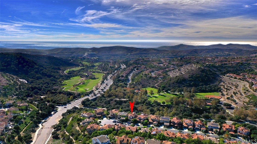 31 Via Soria San Clemente, CA 92673 - Photo 52 of 59 a view of a city with mountains in the background