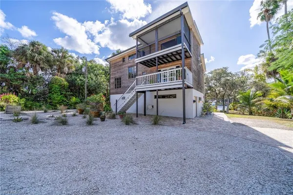 $1,549,999 | 4359 County Road 78, LaBelle, FL 33935