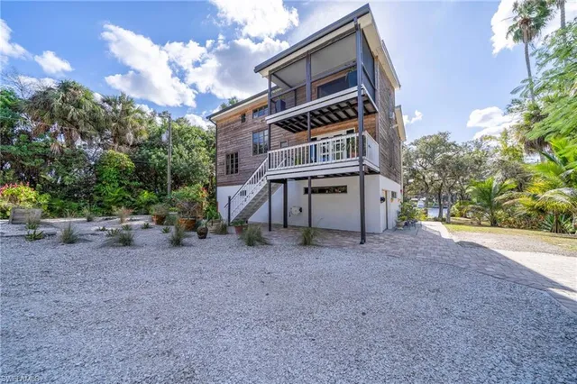 $1,650,000 | 4359 County Road 78, LaBelle, FL 33935