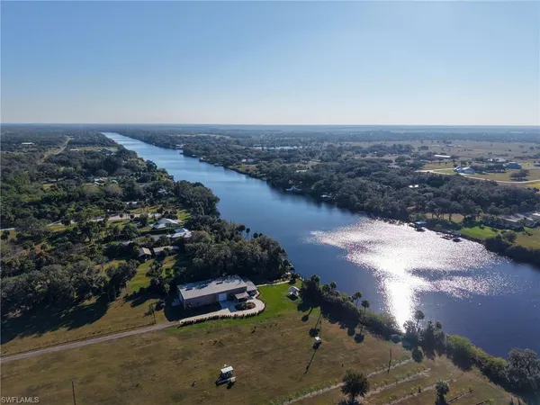 $1,549,999 | 4359 County Road 78, LaBelle, FL 33935