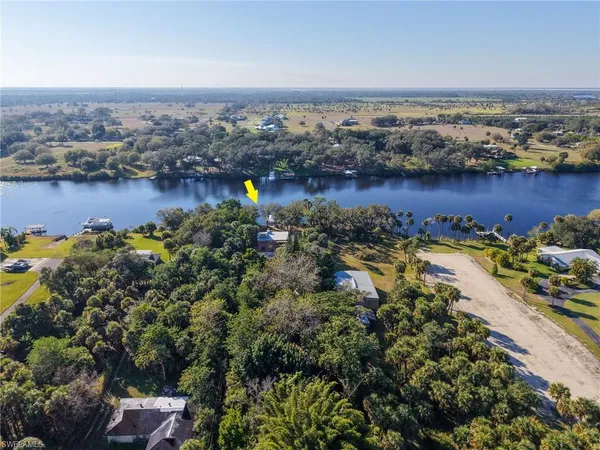 $1,549,999 | 4359 County Road 78, LaBelle, FL 33935