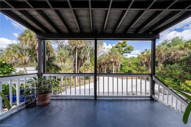 $1,650,000 | 4359 County Road 78, LaBelle, FL 33935