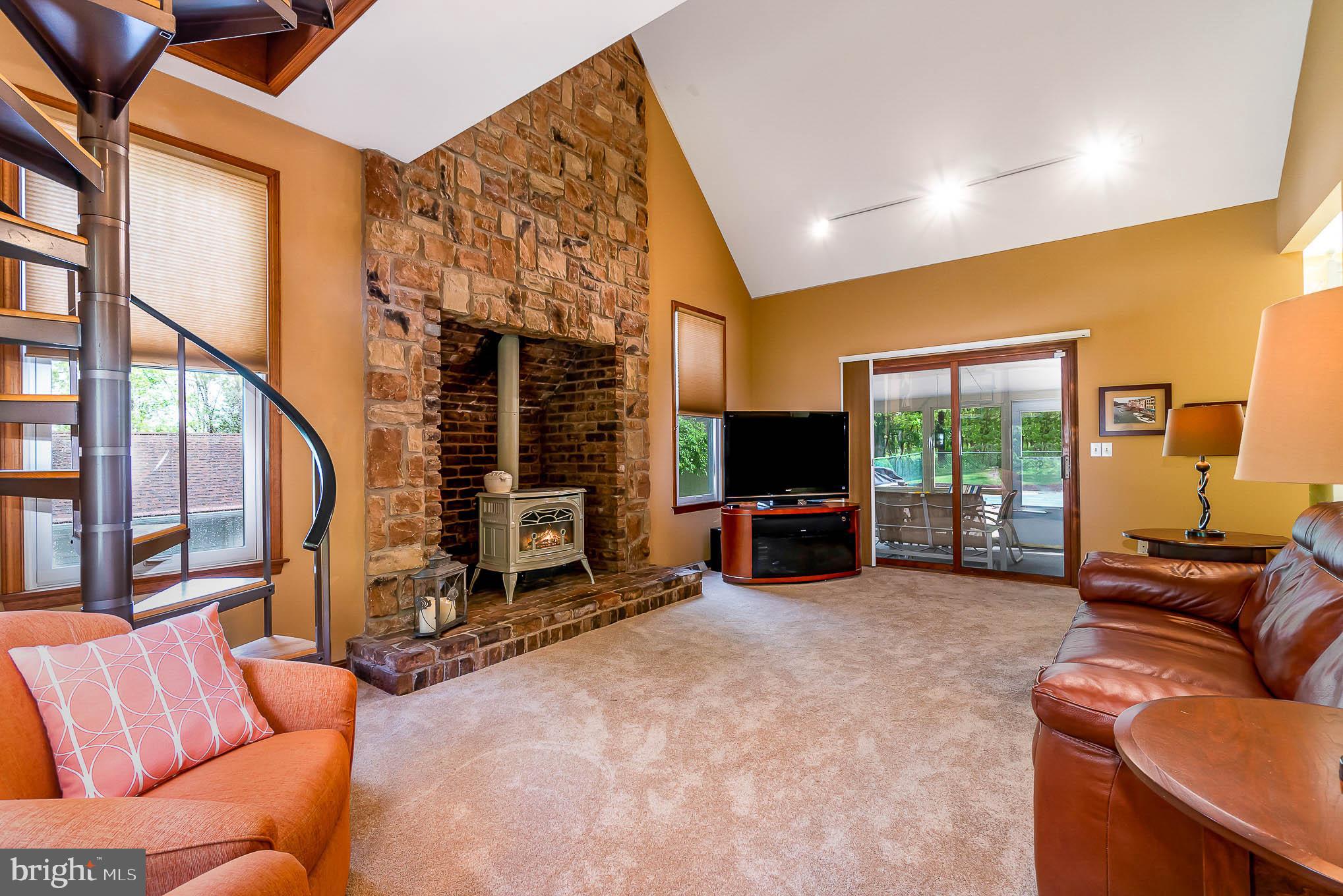 189 Ore Bank Road Dillsburg, PA 17019 - Photo 17 of 36 Gallery Image 17