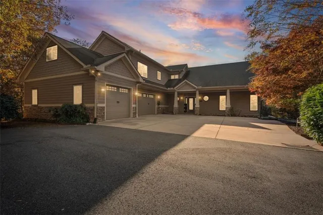 $950,000 | 37 Oak Hill Lane Northwest, Cartersville, GA 30121