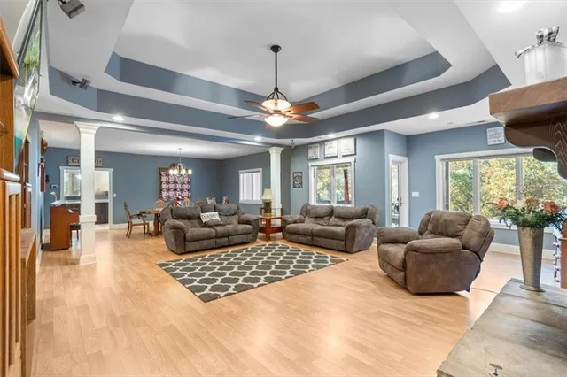 $950,000 | 37 Oak Hill Lane Northwest, Cartersville, GA 30121