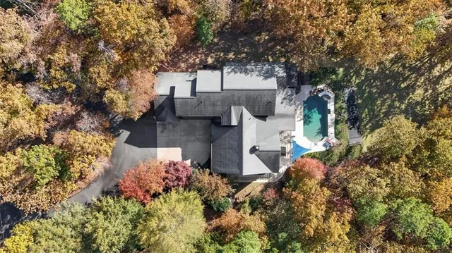 $950,000 | 37 Oak Hill Lane Northwest, Cartersville, GA 30121