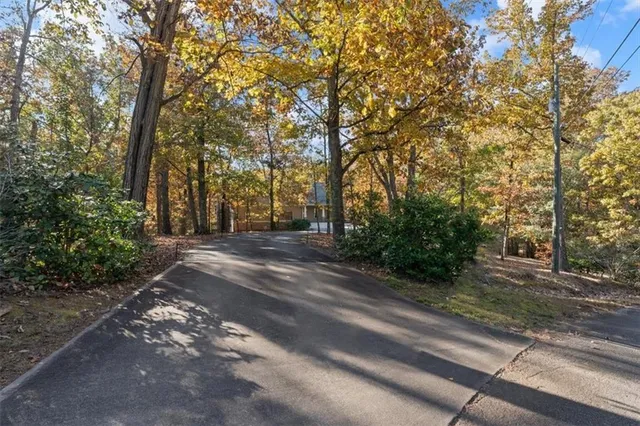 $950,000 | 37 Oak Hill Lane Northwest, Cartersville, GA 30121