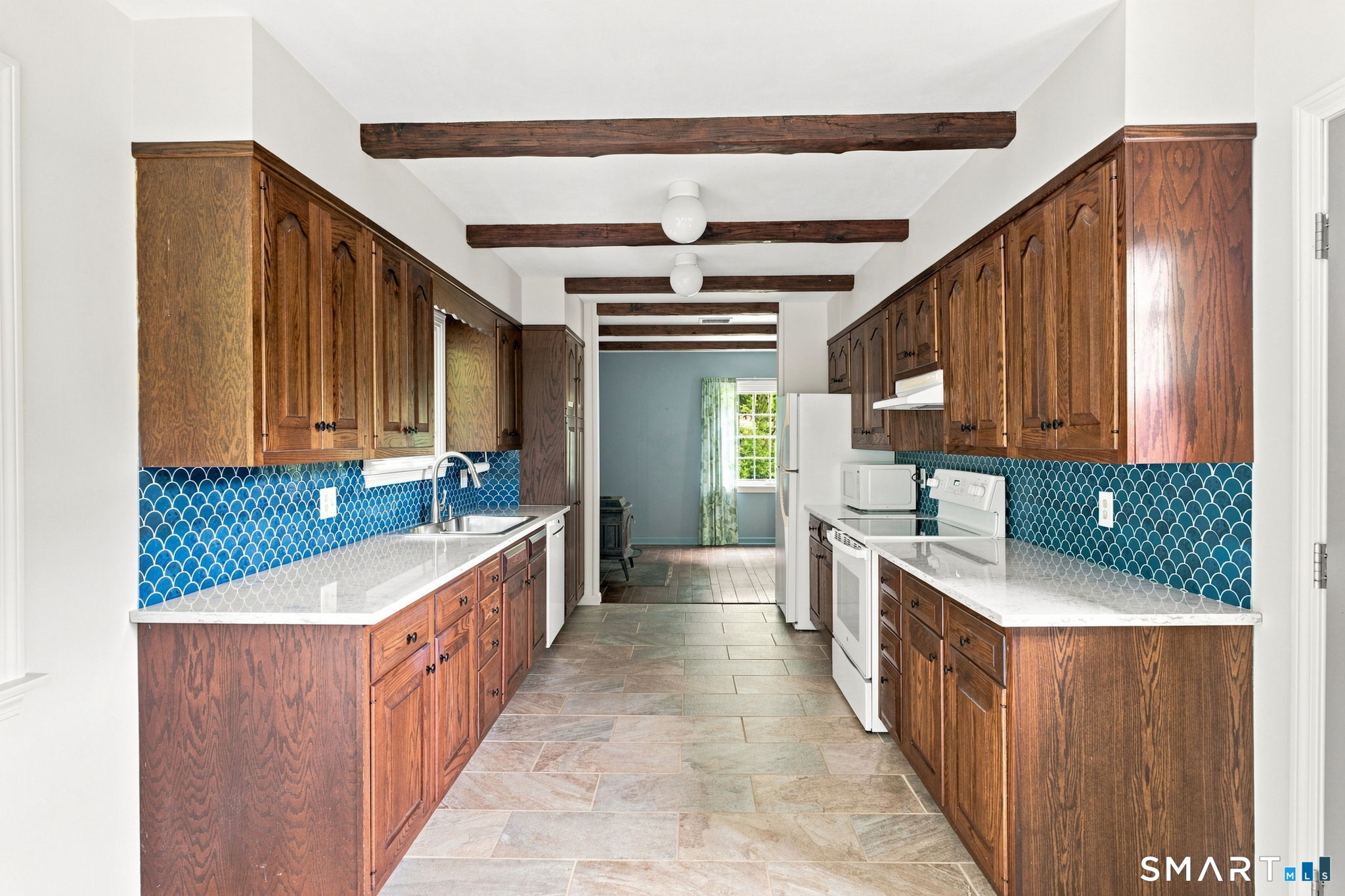85 East Litchfield Road Litchfield, CT 06759 - Photo 5 of 37 Gallery Image 5