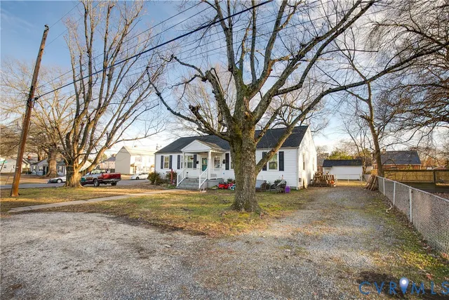 $349,999 | 2901 Lincoln Avenue, Henrico, VA 23228