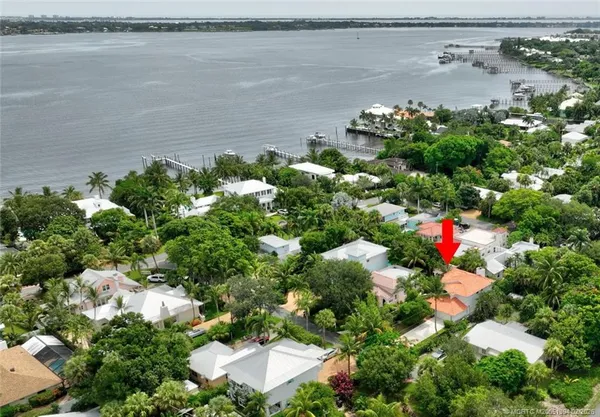 $845,000 | 221 Coconut Avenue, Stuart, FL 34996